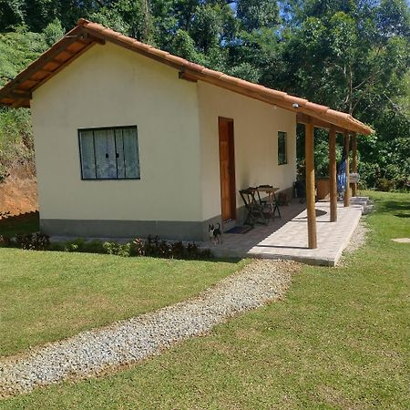 Chale Encontro Dos Rios Villa Nova Friburgo Esterno foto